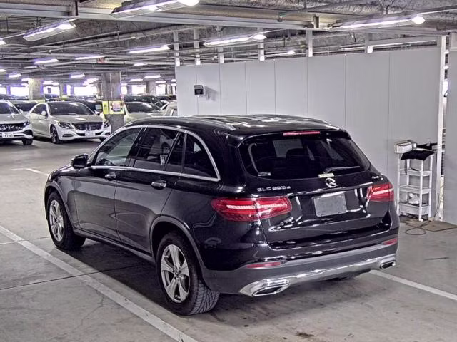 MERCEDES-BENZ GLC-CLASS