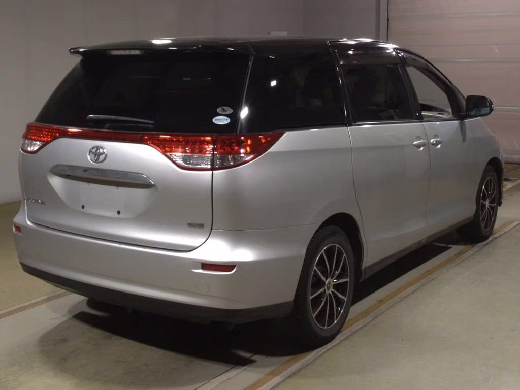 TOYOTA ESTIMA