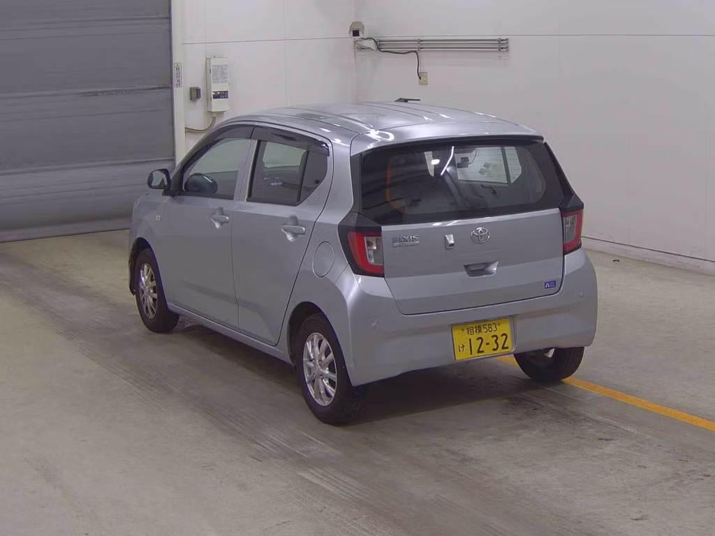 TOYOTA PIXIS EPOCH