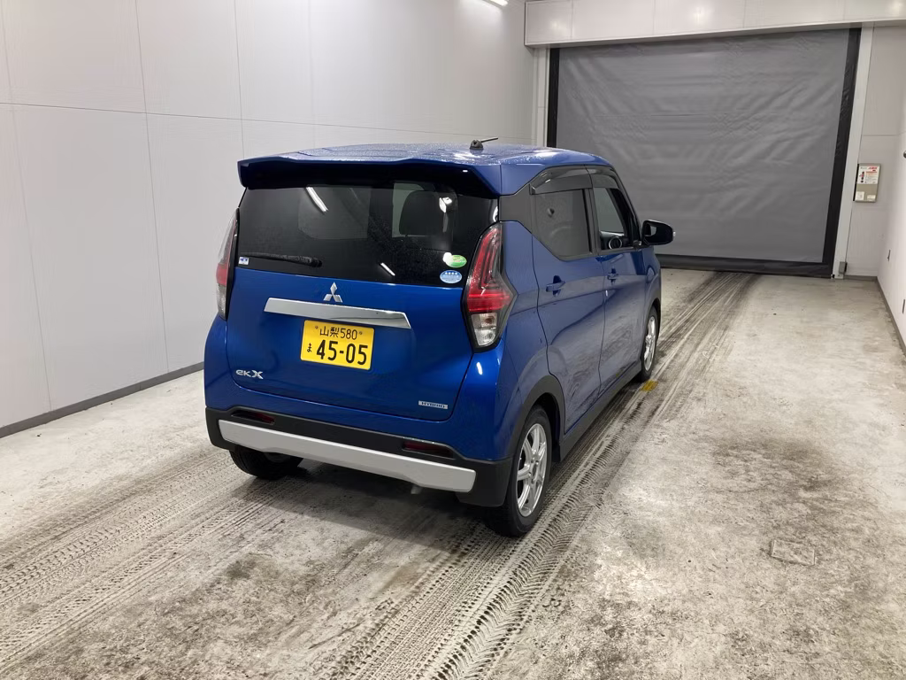 MITSUBISHI EK X