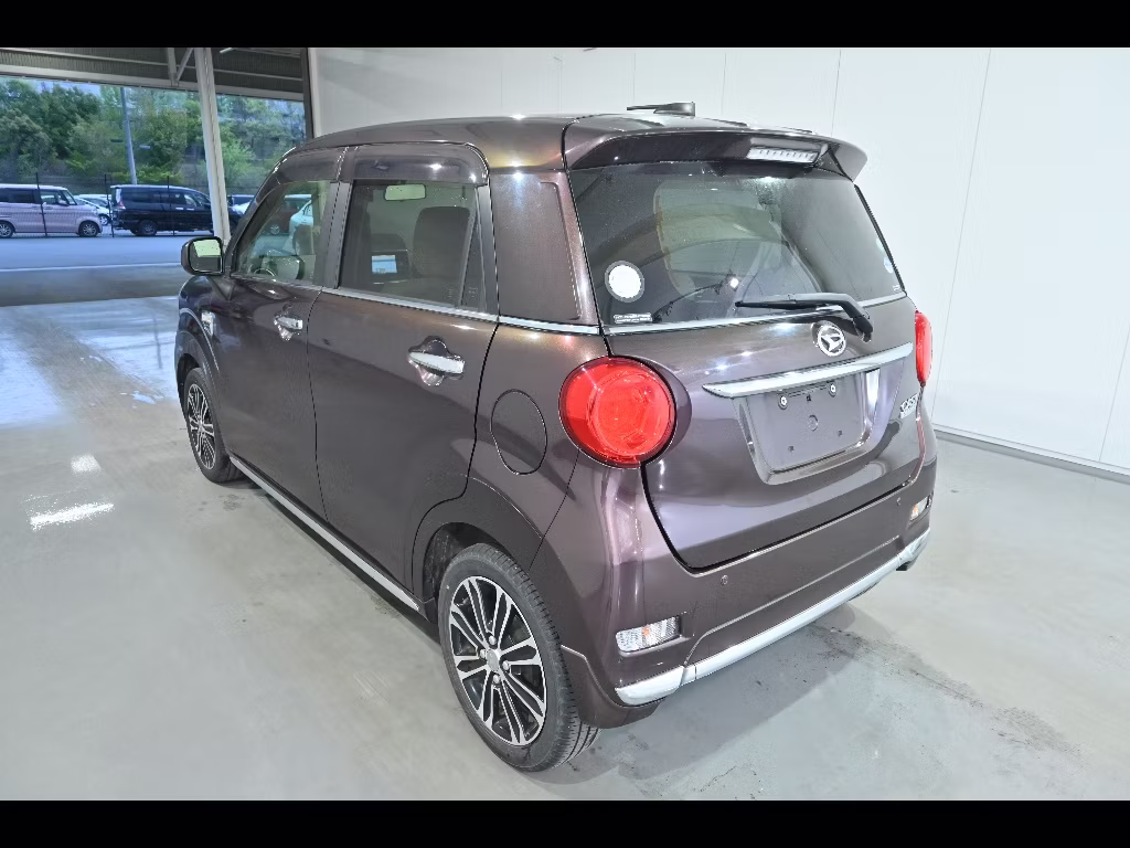 DAIHATSU CAST