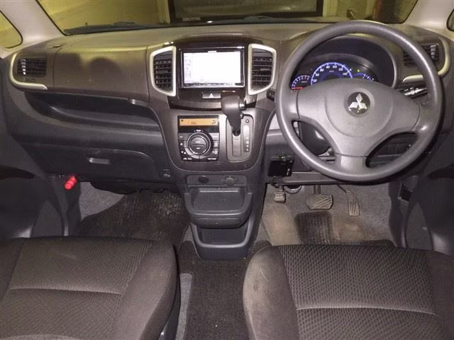 MITSUBISHI DELICA D:2