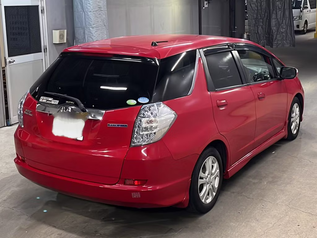 HONDA FIT SHUTTLE