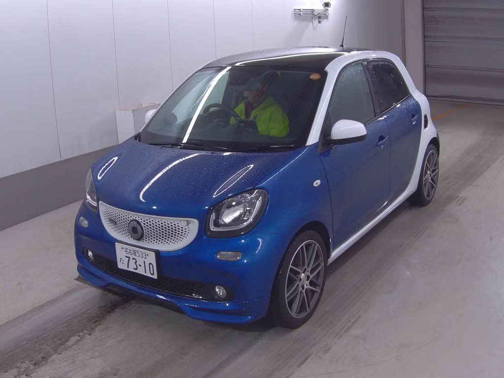 SMART FORFOUR