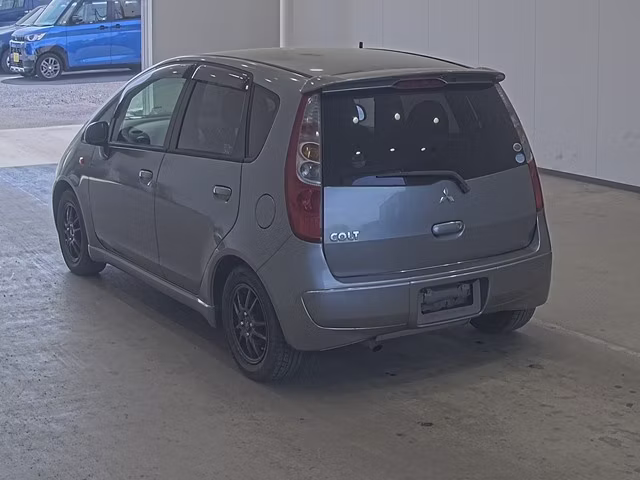 MITSUBISHI COLT