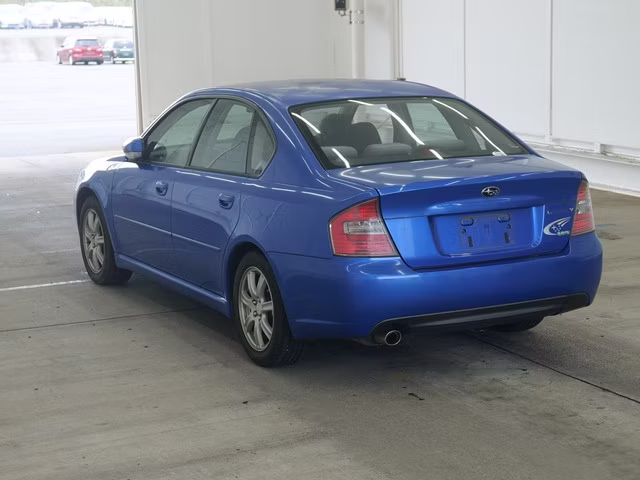 SUBARU LEGACY B4