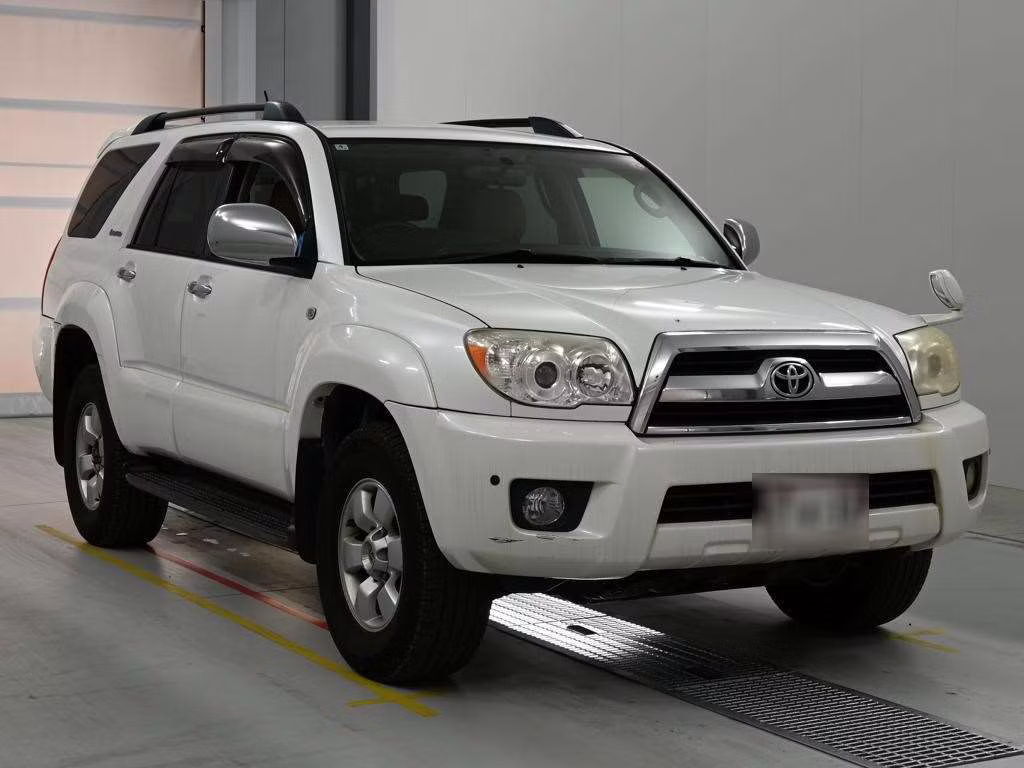 TOYOTA HILUX SURF