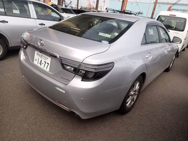 TOYOTA MARK X