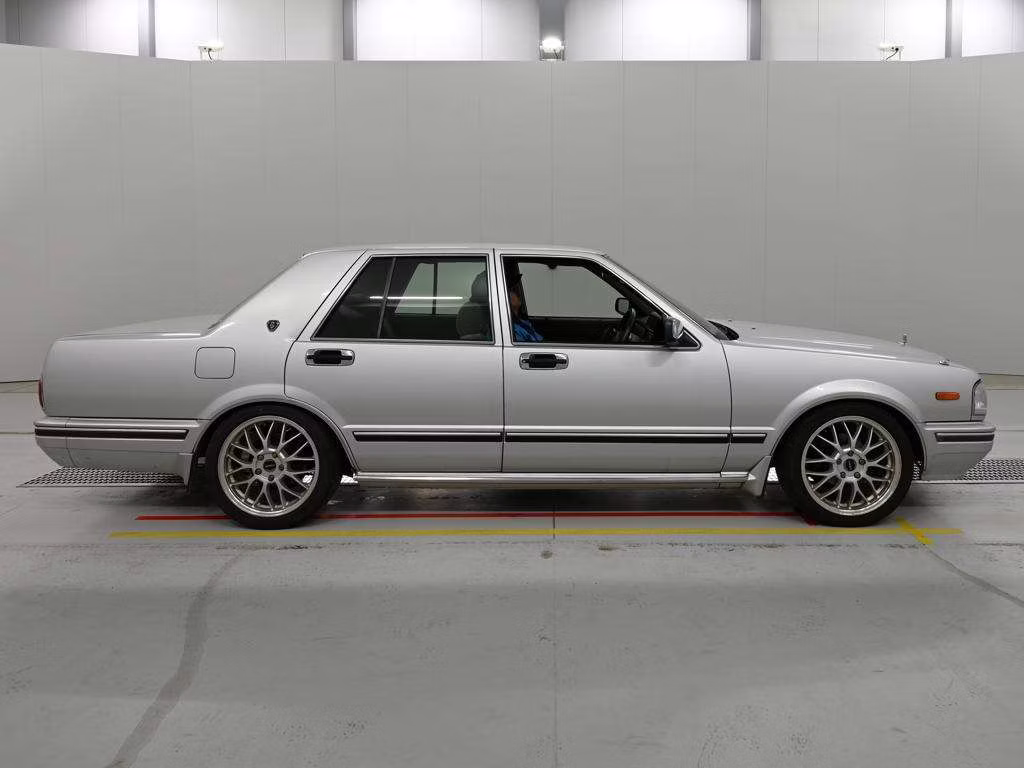 NISSAN CEDRIC
