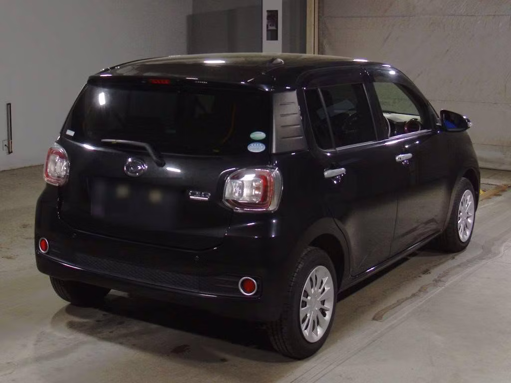 DAIHATSU BOON
