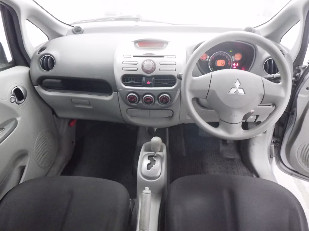 MITSUBISHI I