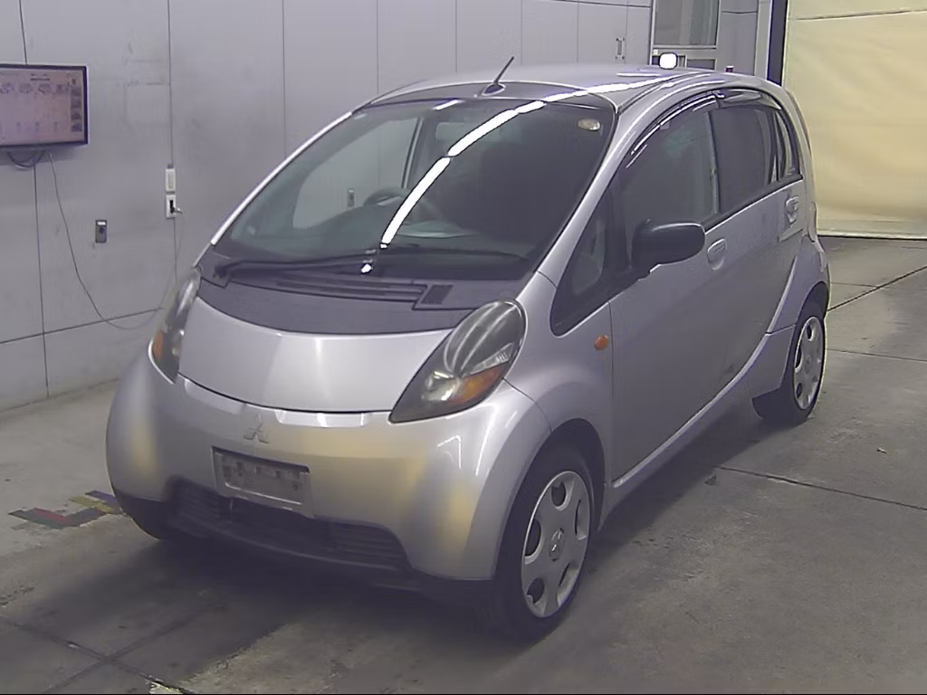 MITSUBISHI I
