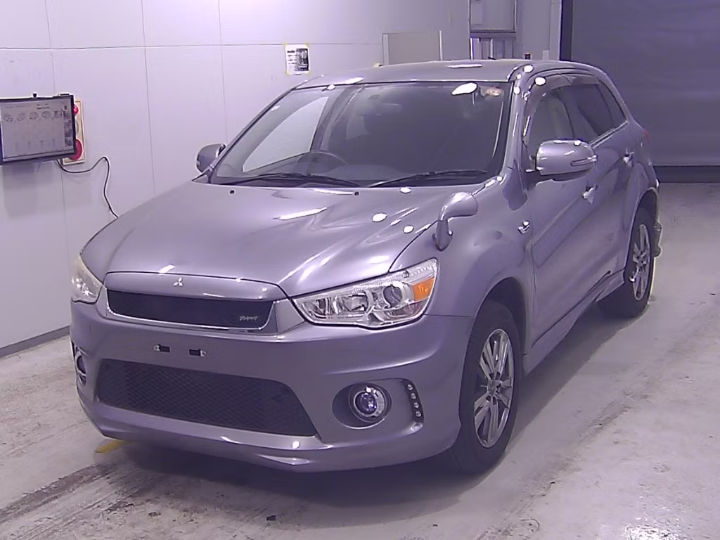 MITSUBISHI RVR