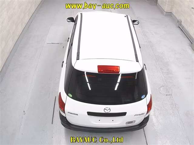 MAZDA FAMILIA