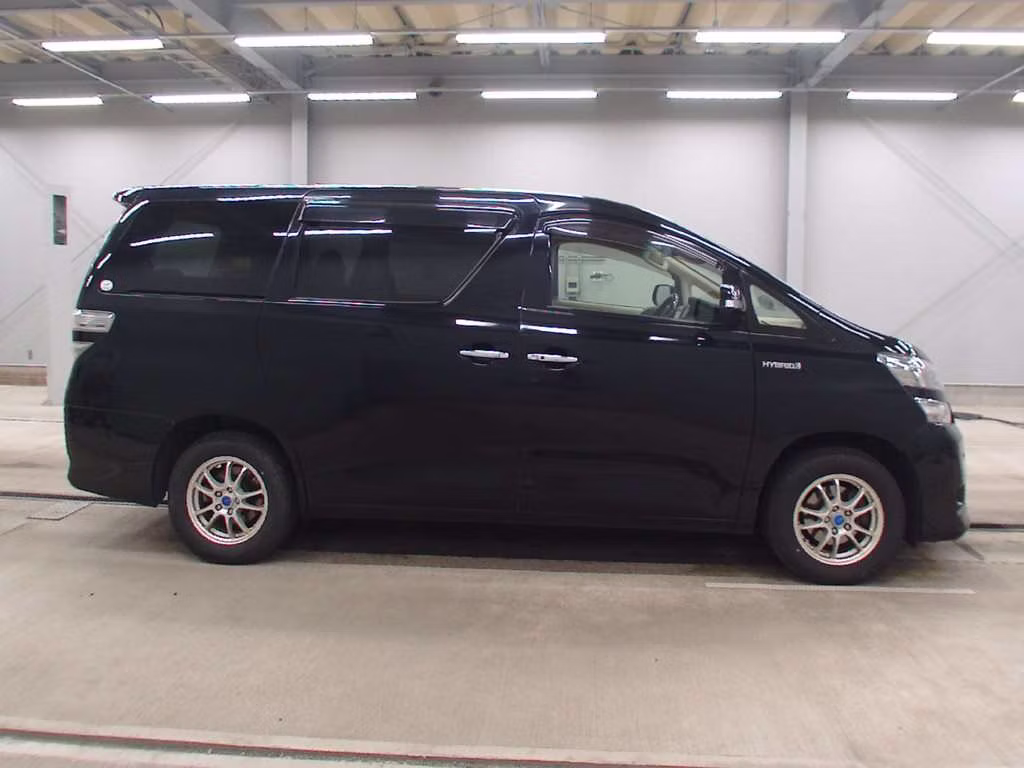 TOYOTA ALPHARD