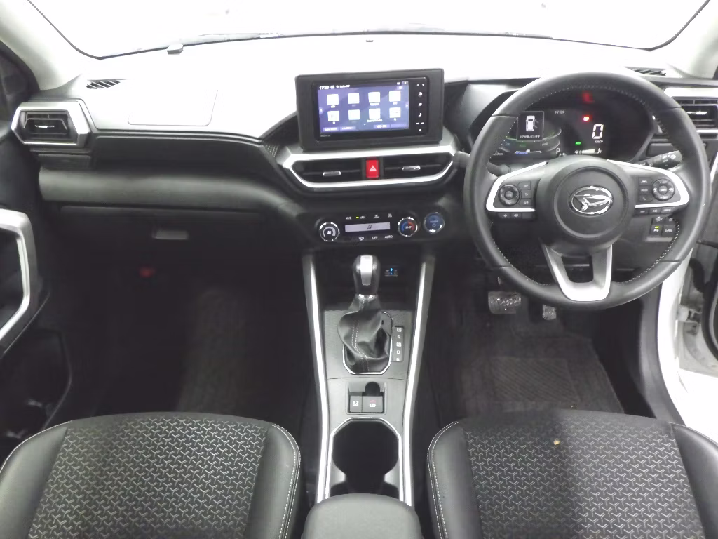 DAIHATSU ROCKY