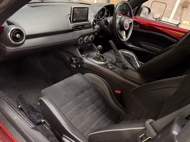 MAZDA MX-5