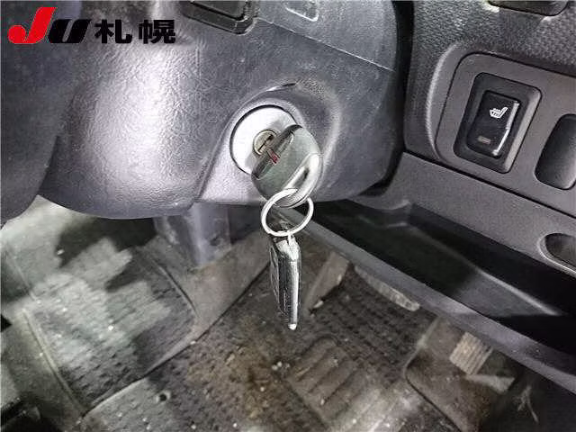 MITSUBISHI EK SPORT