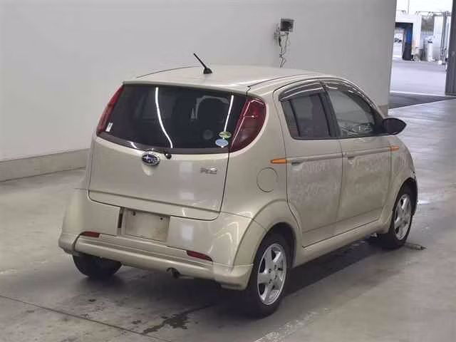 SUBARU R2