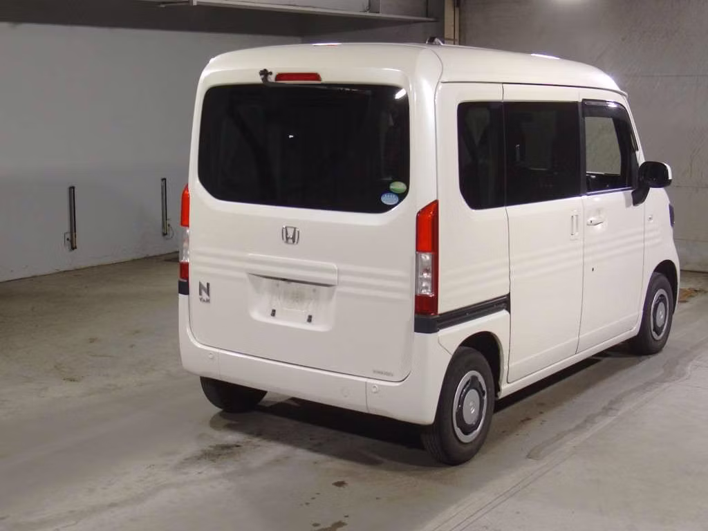 HONDA N-VAN