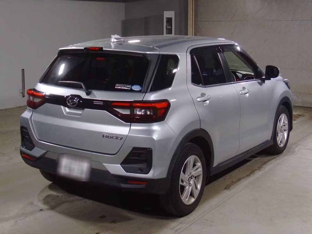 DAIHATSU ROCKY