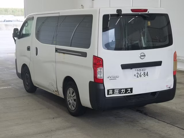 NISSAN NV350 CARAVAN