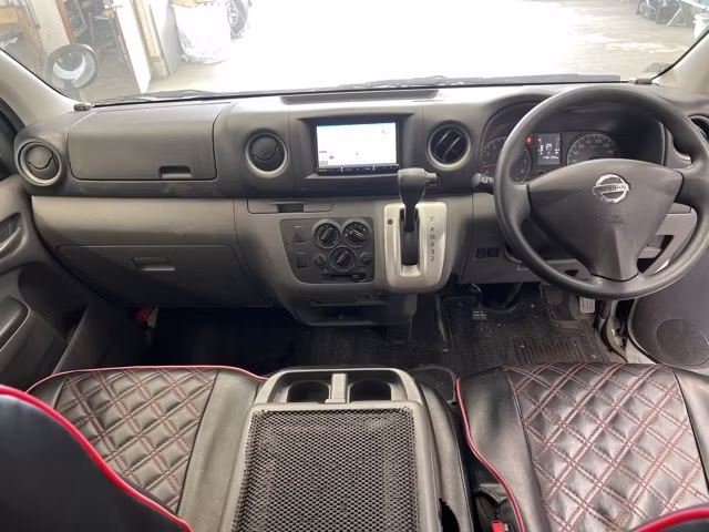 NISSAN NV350 CARAVAN