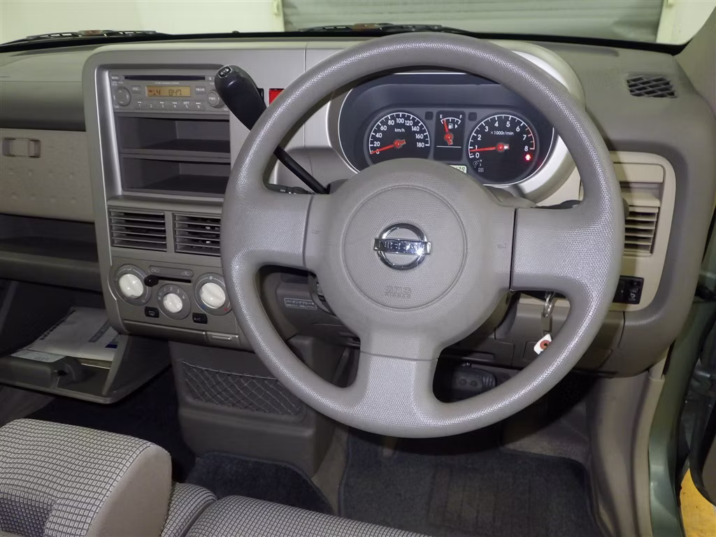 NISSAN CUBE CUBIC