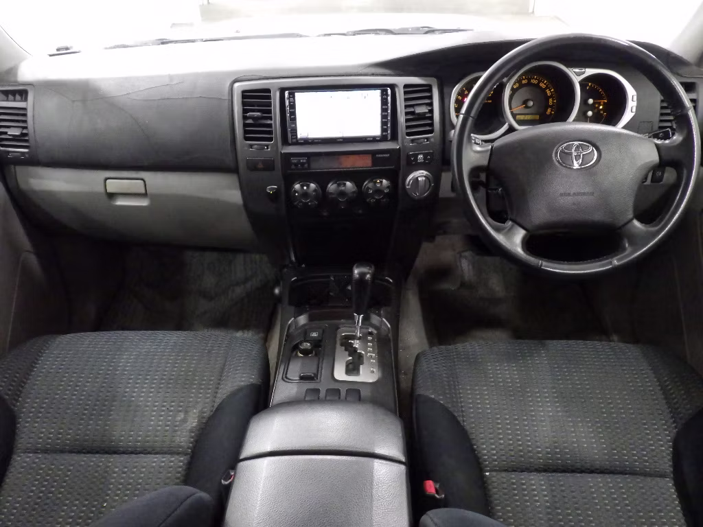 TOYOTA HILUX SURF