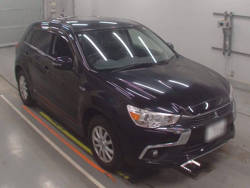 MITSUBISHI RVR