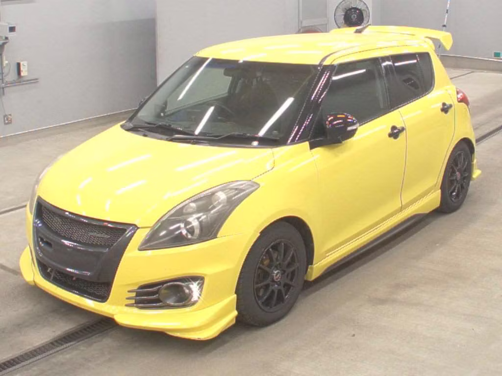 SUZUKI SWIFT