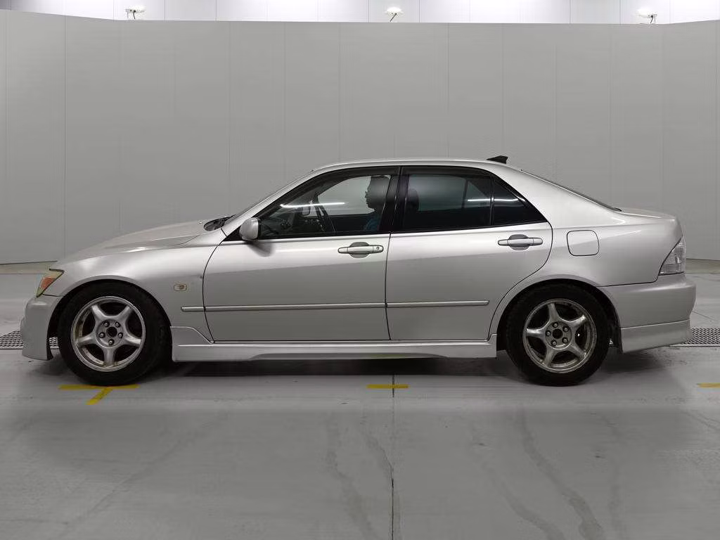 TOYOTA ALTEZZA