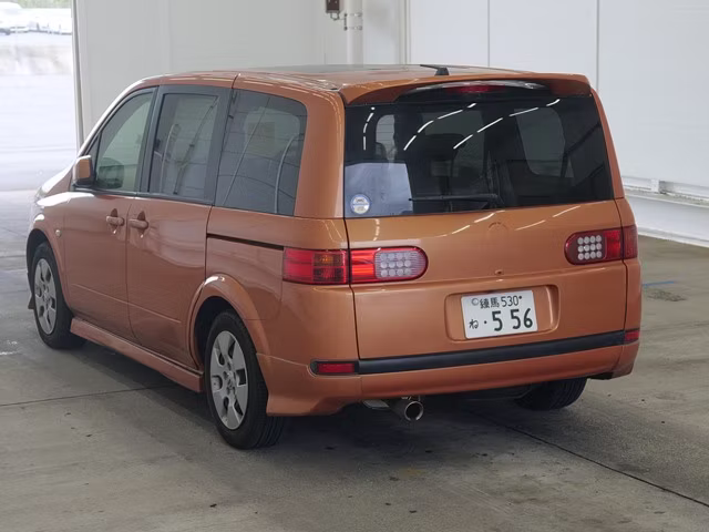 NISSAN LAFESTA
