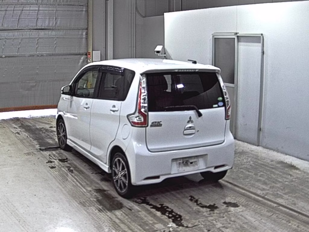 MITSUBISHI EK CUSTOM