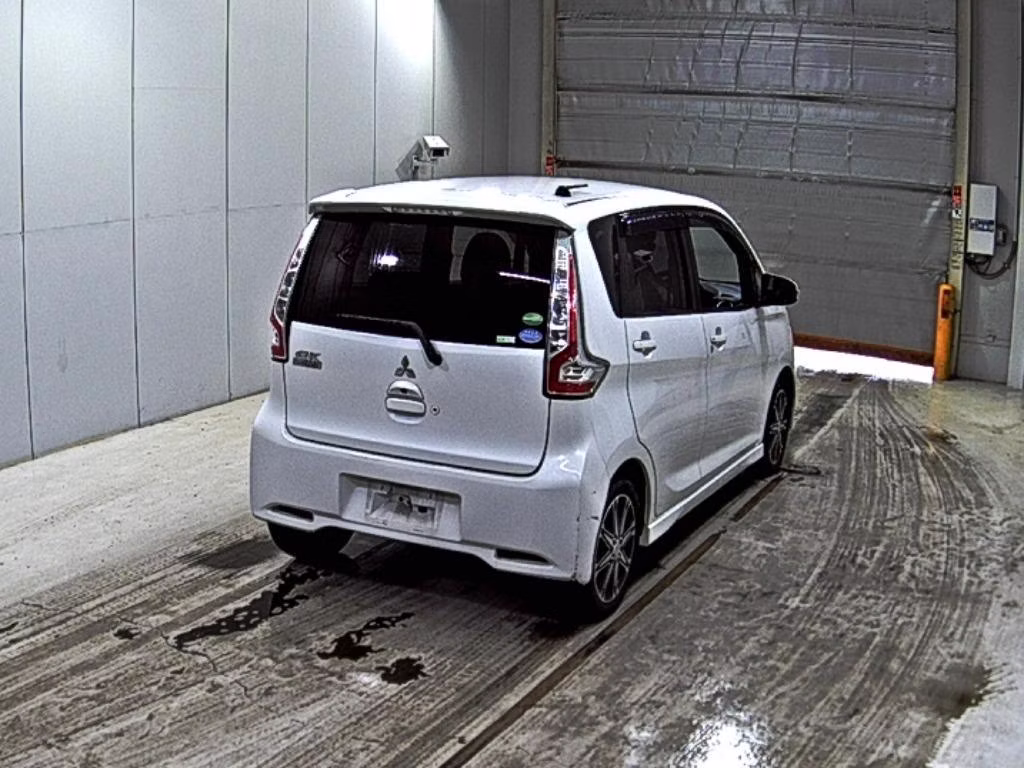 MITSUBISHI EK CUSTOM