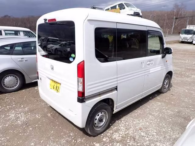 HONDA N-VAN
