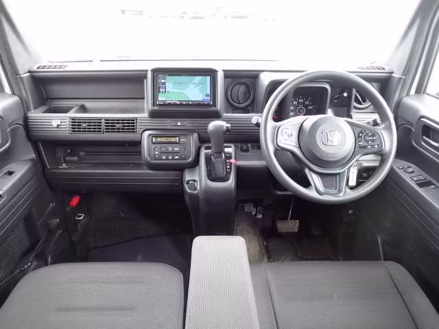 HONDA N-VAN
