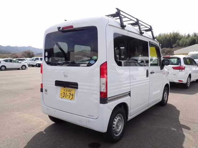 HONDA N-VAN