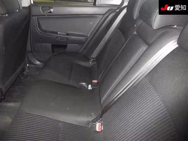 MITSUBISHI GALANT FORTIS
