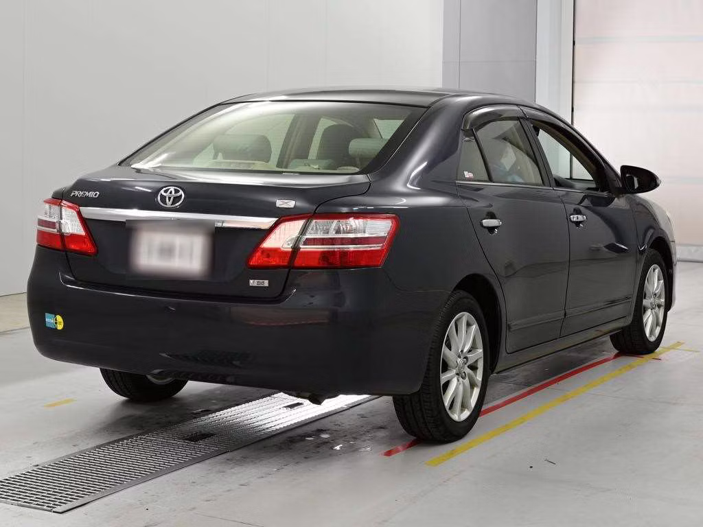 TOYOTA PREMIO