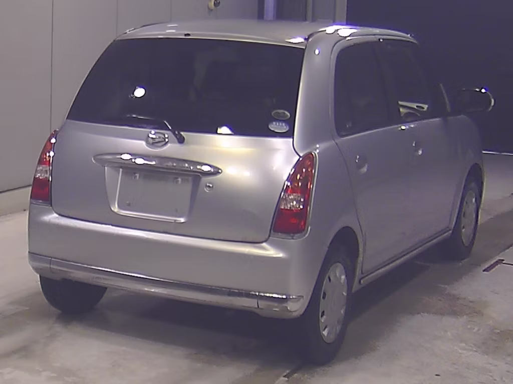 DAIHATSU MIRA GINO