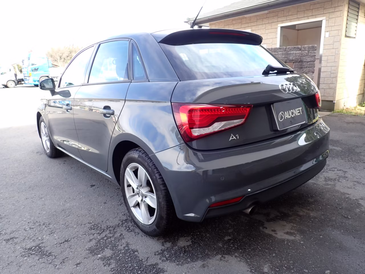AUDI A1