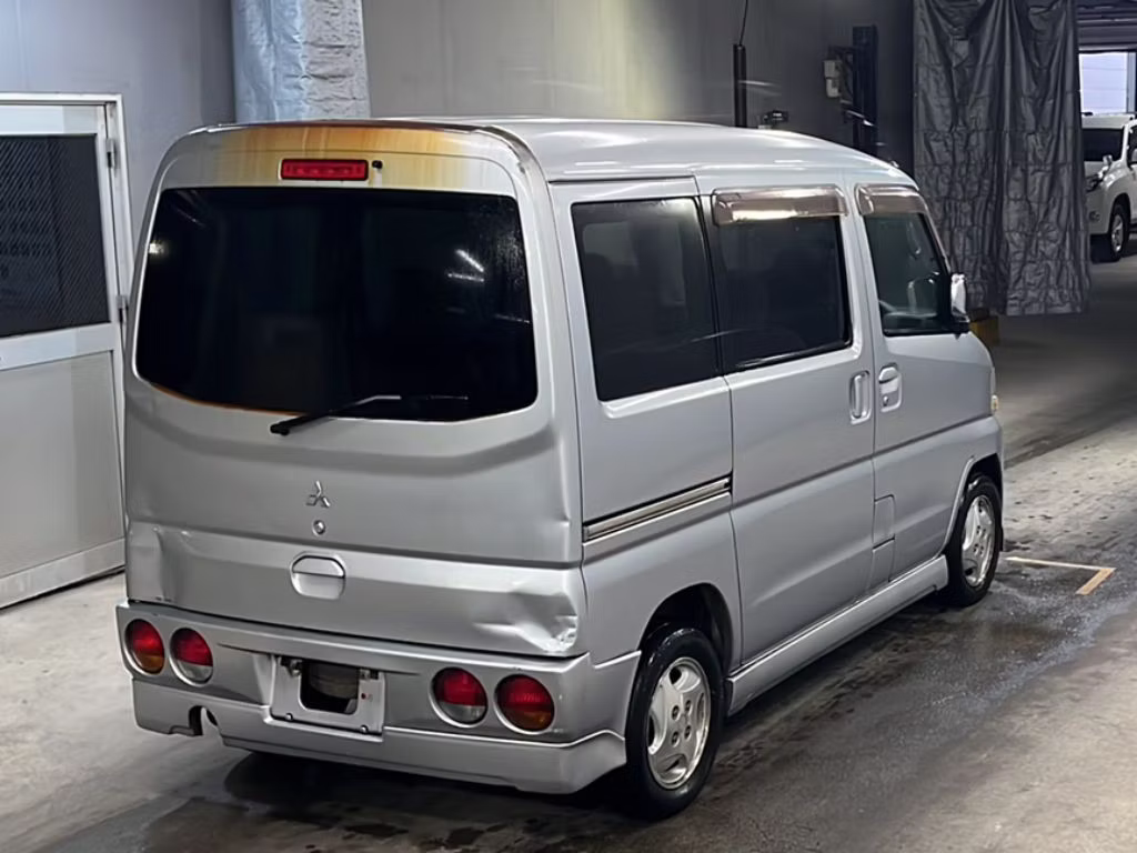 MITSUBISHI TOWN BOX