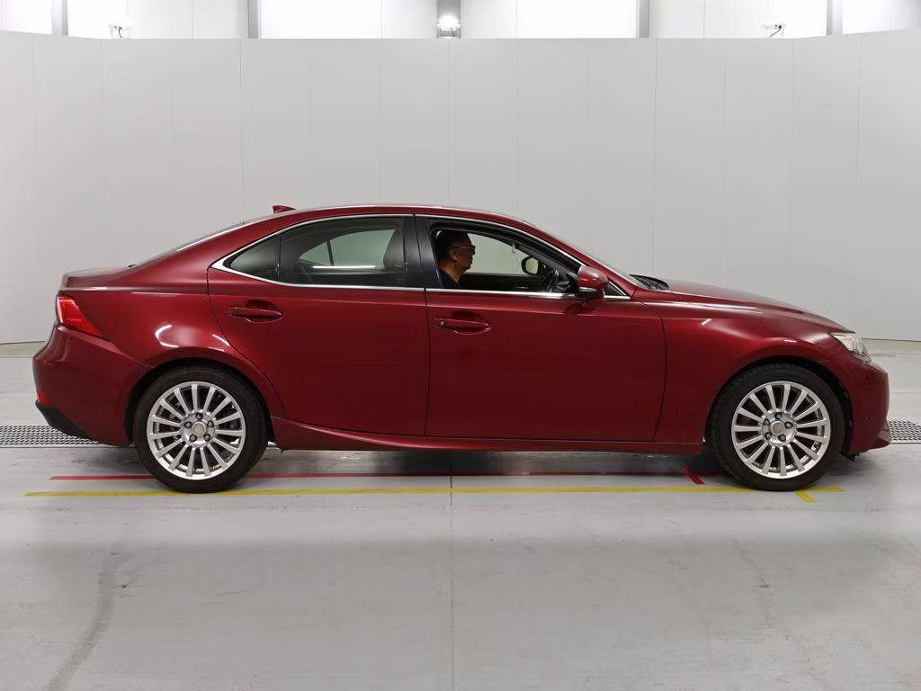 LEXUS IS250