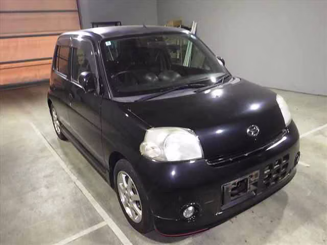 DAIHATSU ESSE