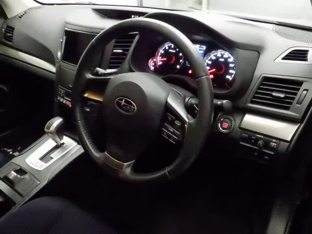 SUBARU LEGACY