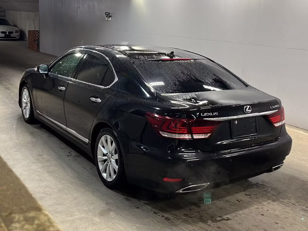 LEXUS LS460