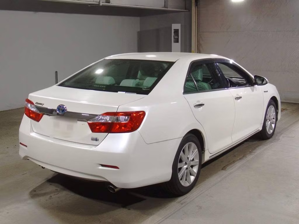 TOYOTA CAMRY