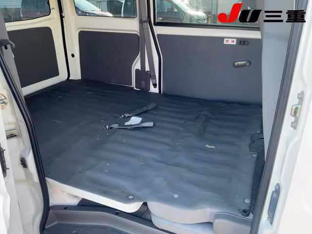 MITSUBISHI MINICAB
