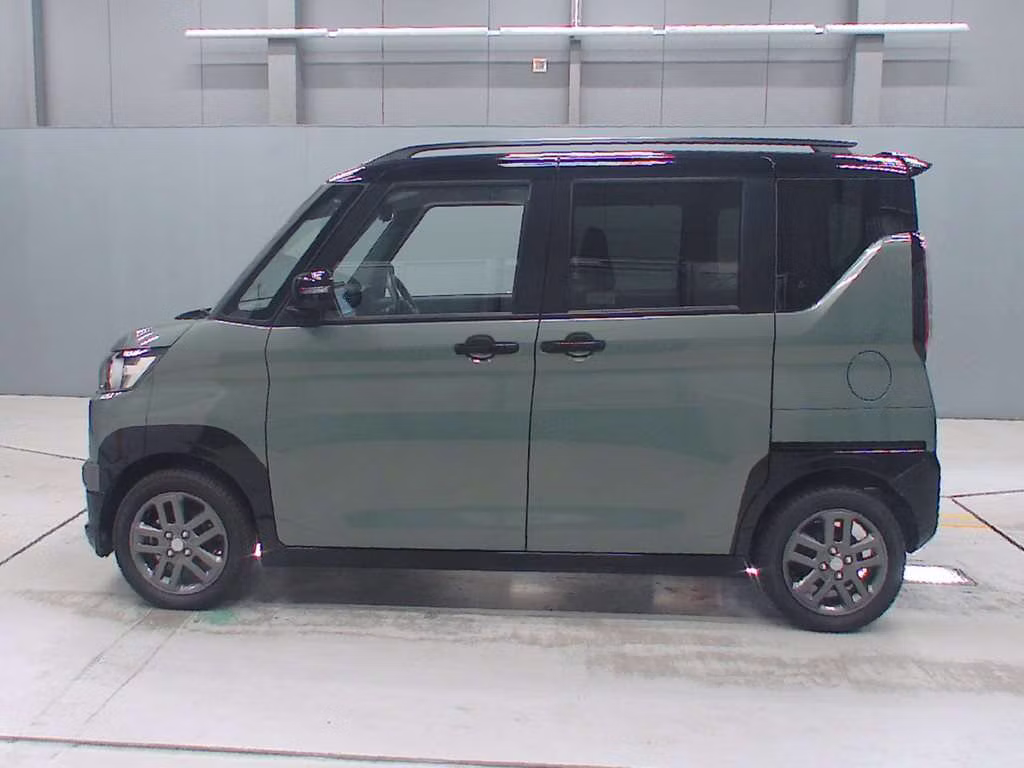 MITSUBISHI DELICA MINI